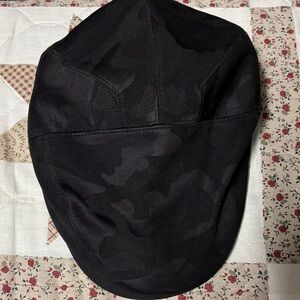 NWOT Black Camouflage Tweed Cycling Cap